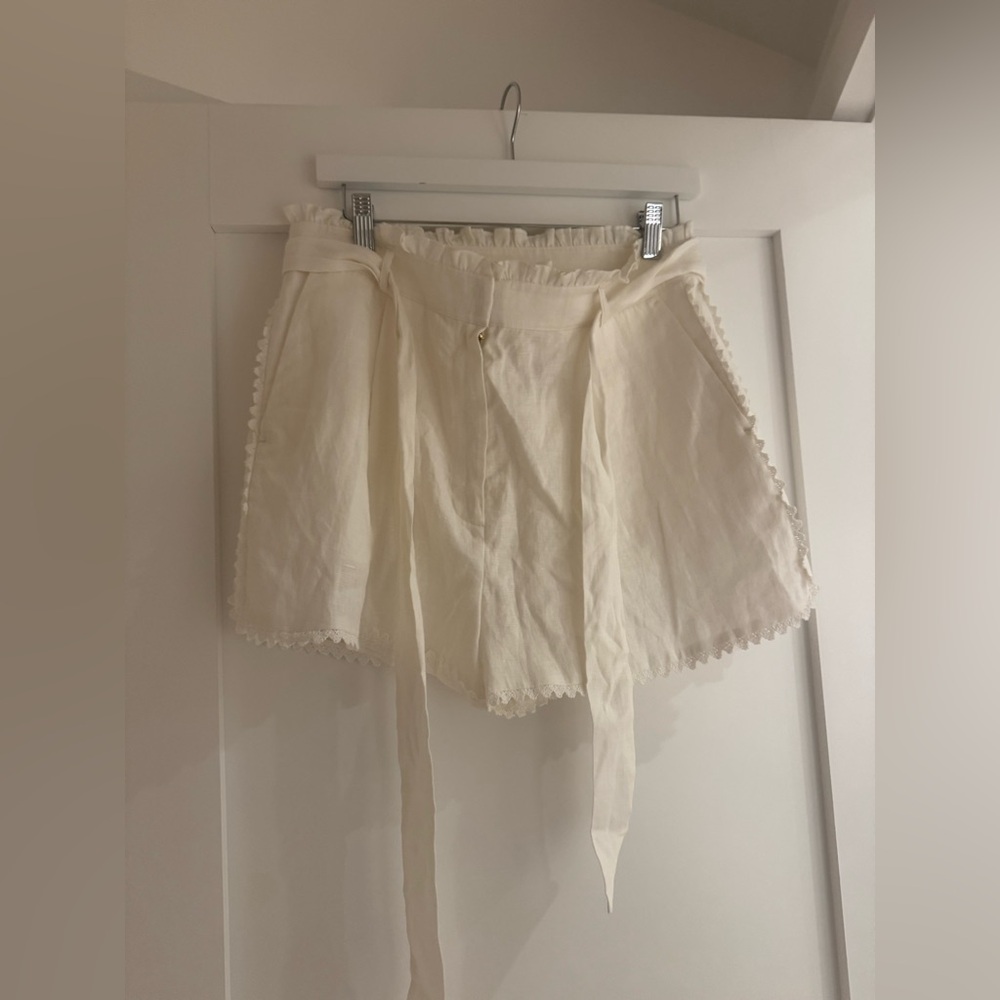 Love Shack Fancy Women’s Shorts NWT - Picture 4 of 8